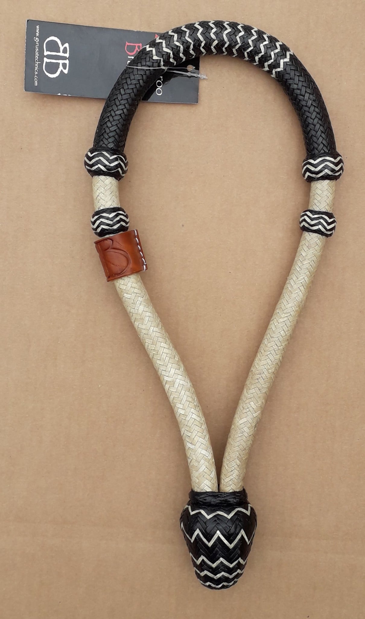 Ensemble bosal rawhide tressé