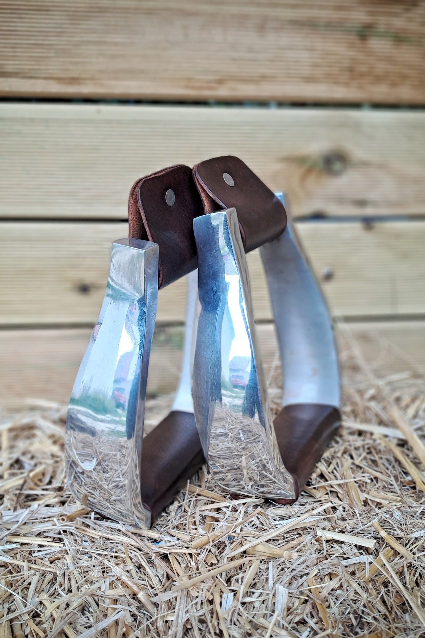 Etriers alu LAKOTA, plancher cuir