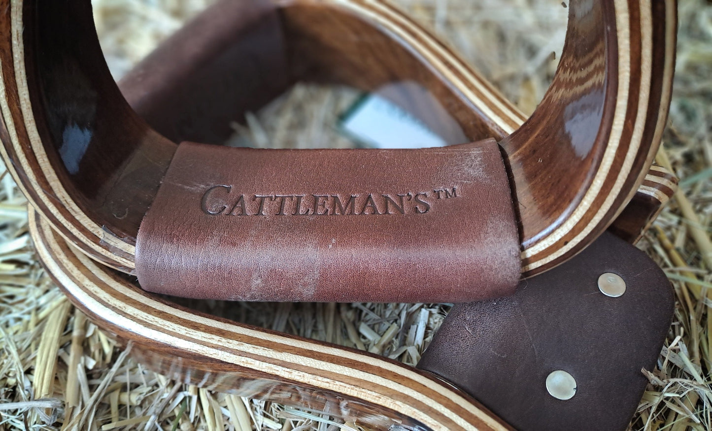 Etriers de show bois Cattlemans's (glossy ou mat)